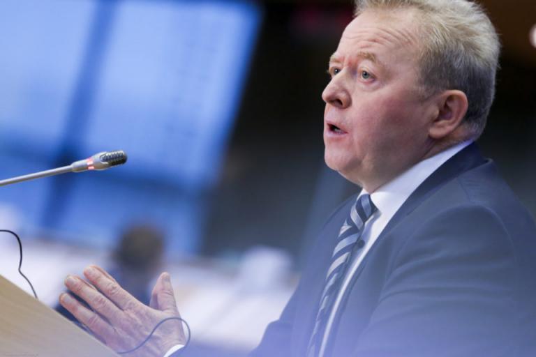 Европа отваря кризисния резерв, ще подпомогне производителите в три държави заради вноса от Украйна